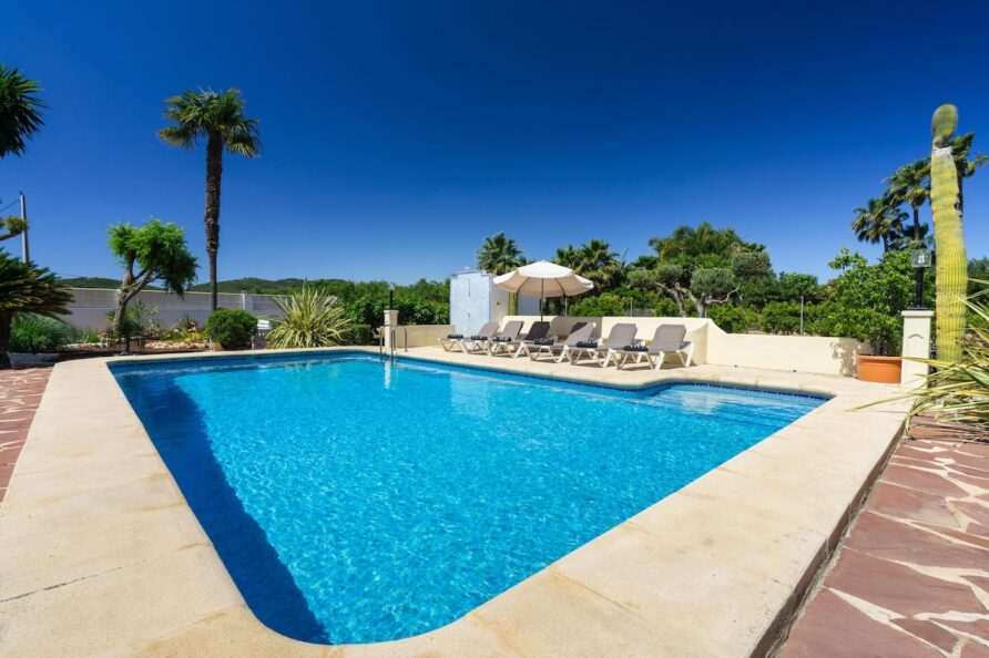 Swimming pool 11 x 5